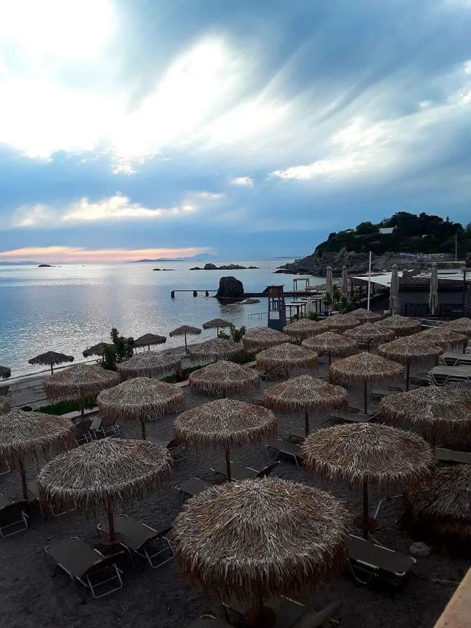 Me Gusta Suite By The Sea Anavyssos Exterior foto